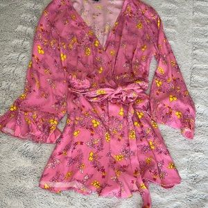 Romper size M